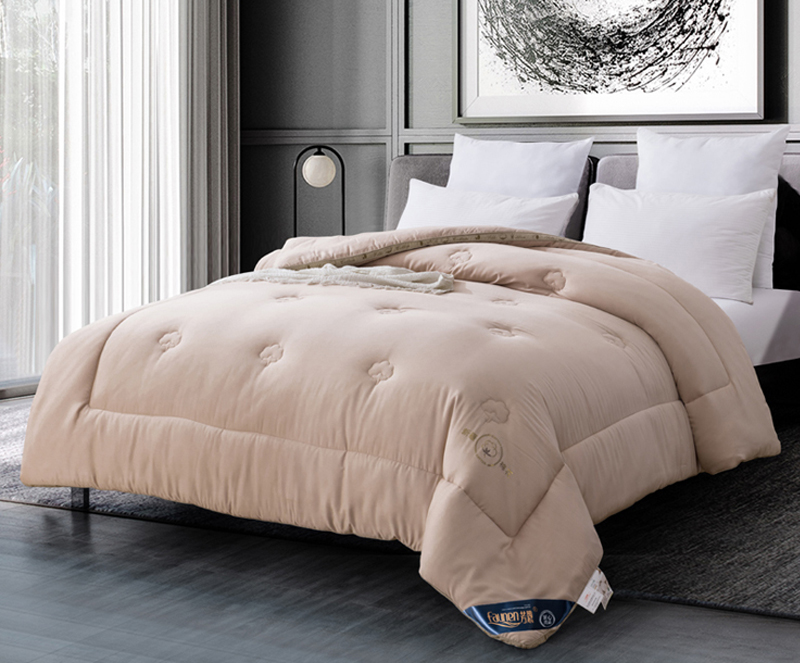 FN-B6047 奢享蠶蛋白棉花(huā)被 FN-B6047 奢享蠶蛋白棉花(huā)被